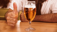 pivo sklenice